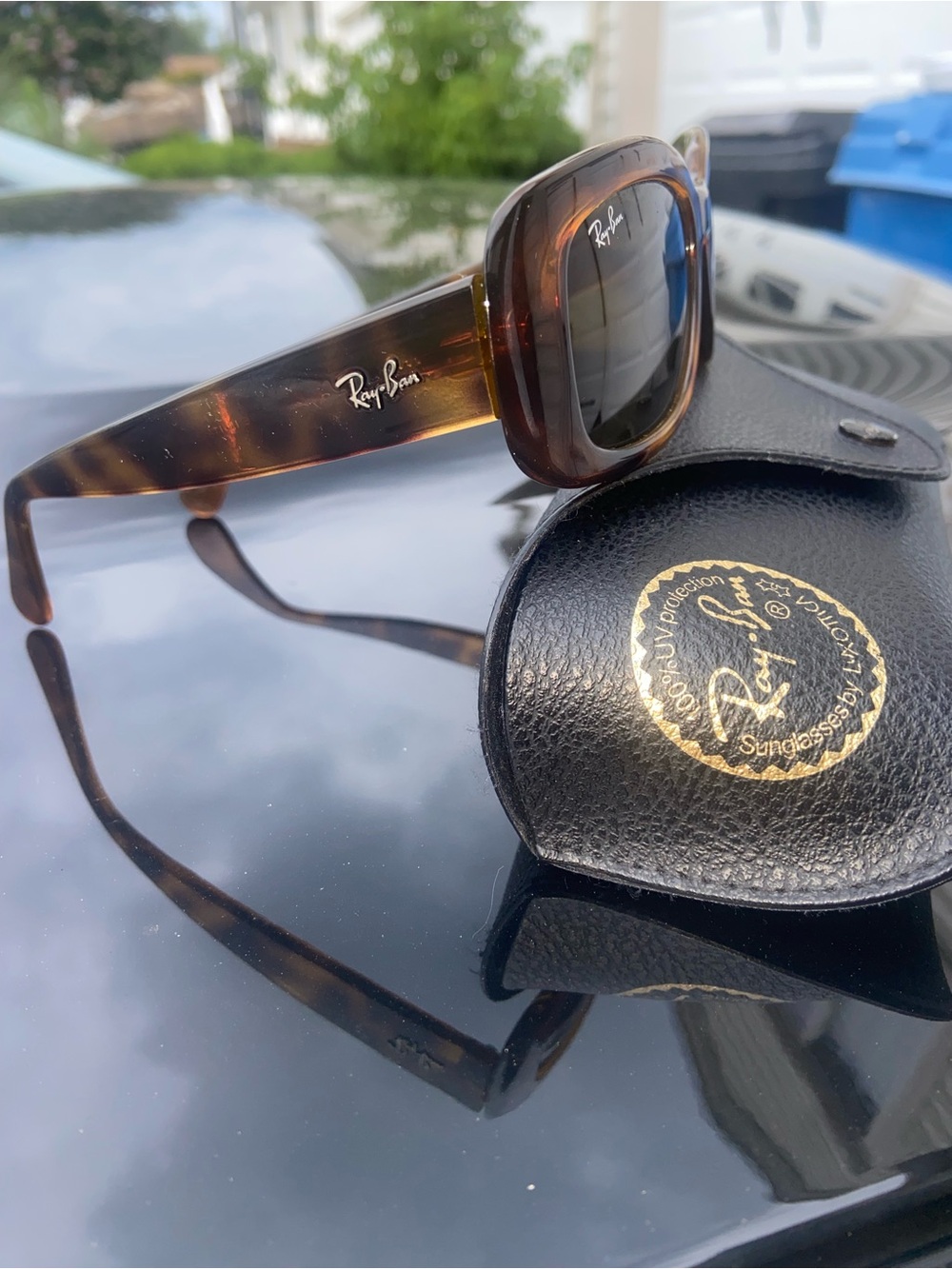 Ray-Ban rectangle-frame tortoiseshell sunglasses
